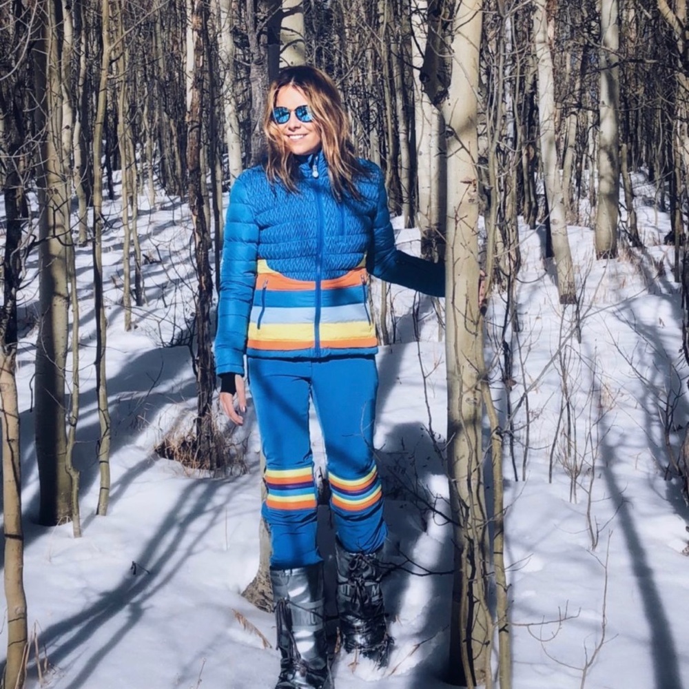 RARE Perfect Moment Aurora Flare Ski Pant in Blue.